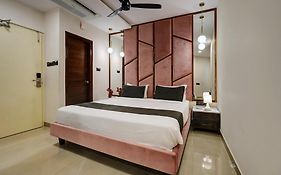 Astra Hotels & Suites - Koramangala
