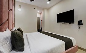 Astra Hotels & Suites - Koramangala